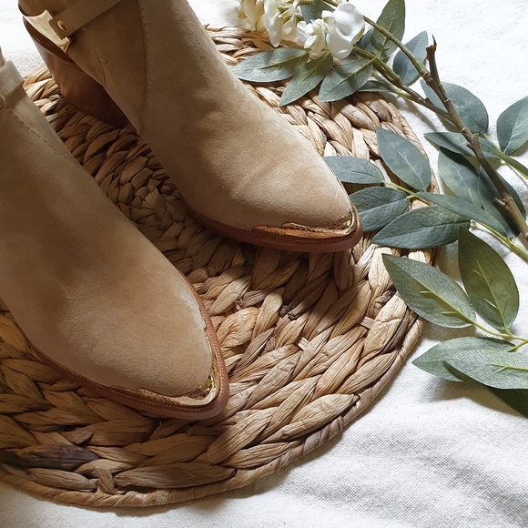 Rachel Zoe | NWOB Prestyn Suede Booties, USW10 - Picture 5 of 7